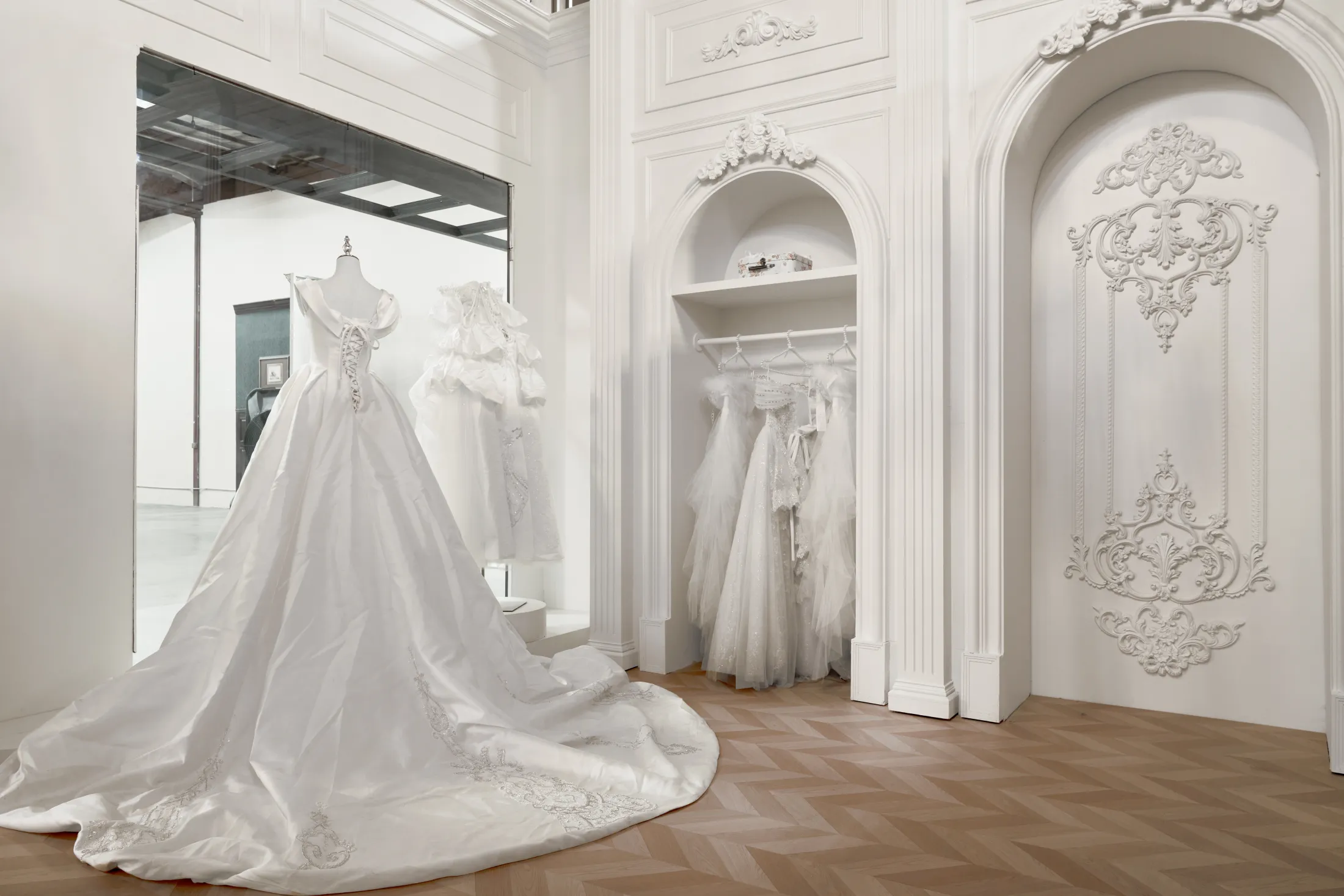The Bridal Shop — photograph 02