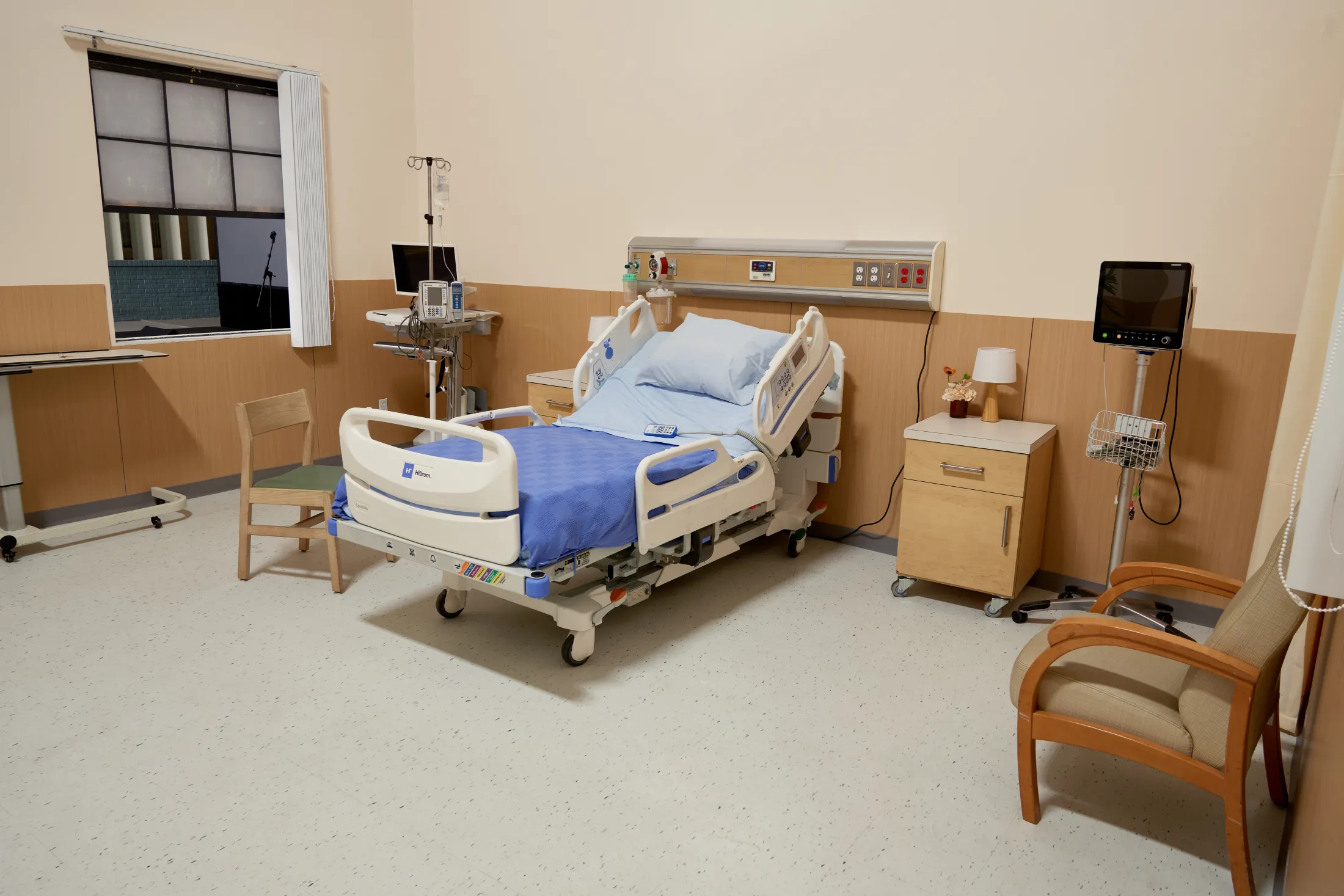 The Hospital — photograph 11